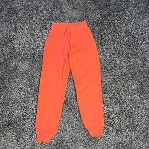 Lululemon Scuba High Rise Jogger